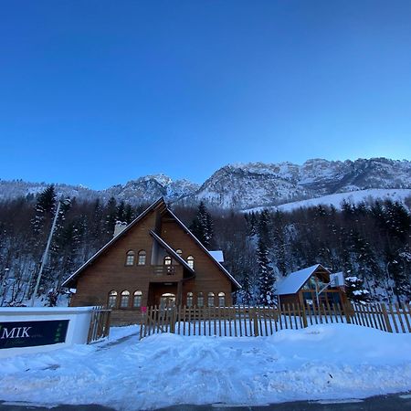 Mik Hotel Valbona Exteriör bild